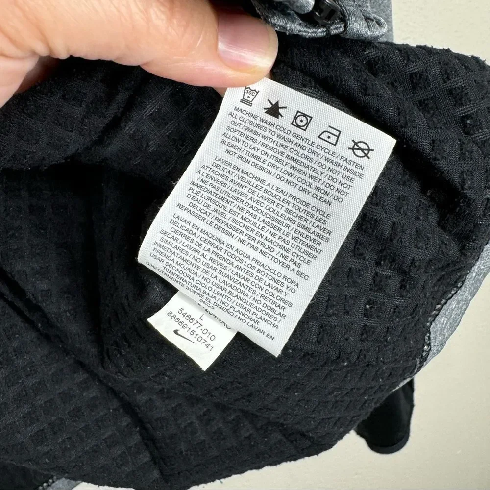 Nike Shield Element Full Zip Running Jacket Black Gray Women’s Size Large